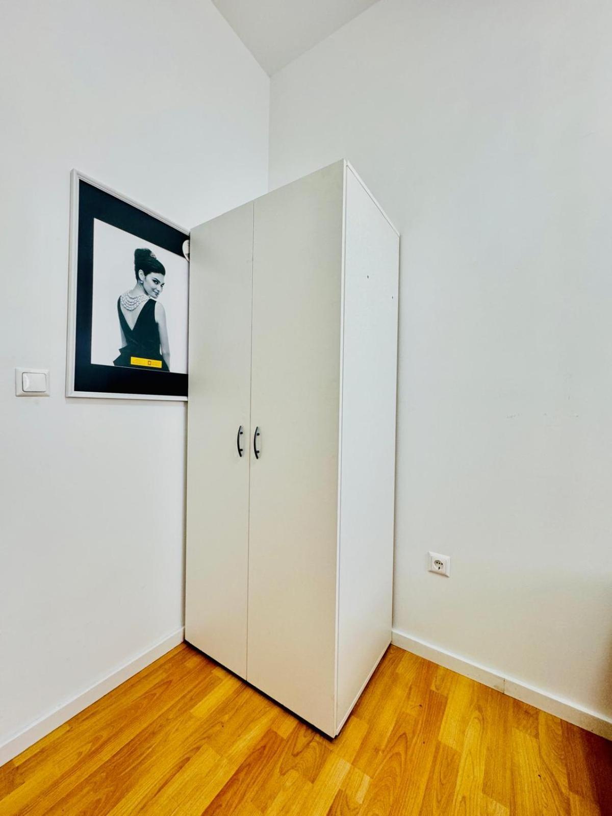 Comfy Rooms In A Shared Apt, 8Min To Rathausplatz Bécs Kültér fotó