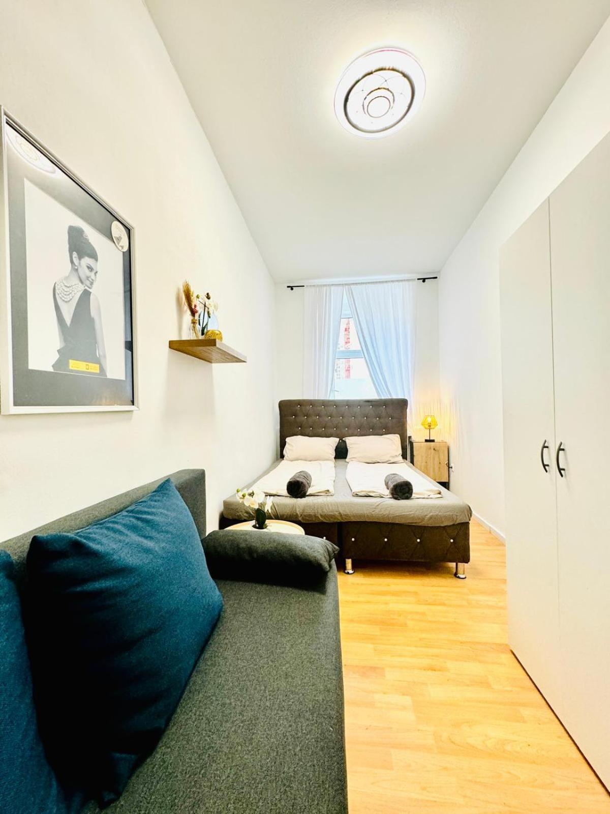 Comfy Rooms In A Shared Apt, 8Min To Rathausplatz Bécs Kültér fotó