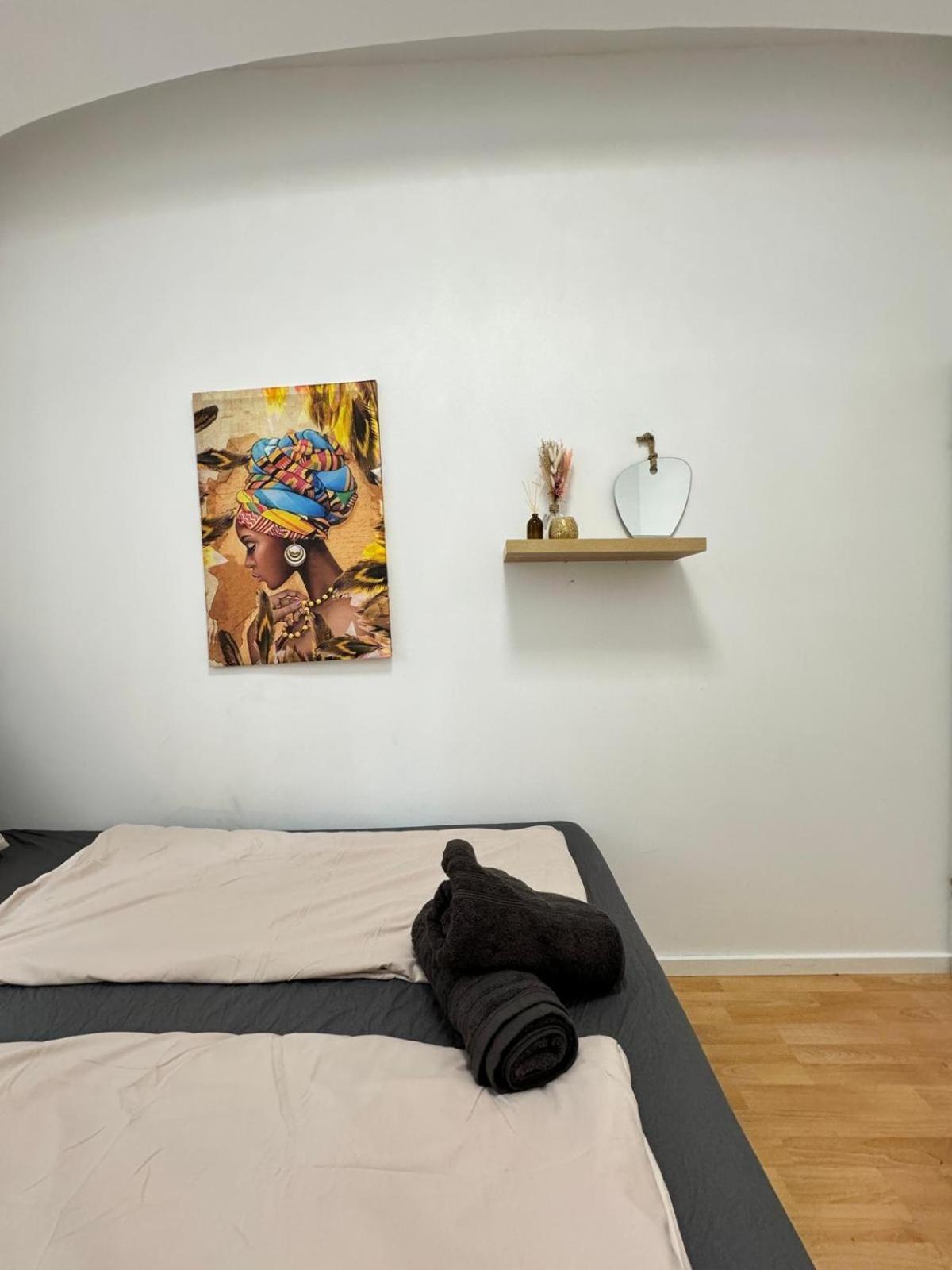 Comfy Rooms In A Shared Apt, 8Min To Rathausplatz Bécs Kültér fotó