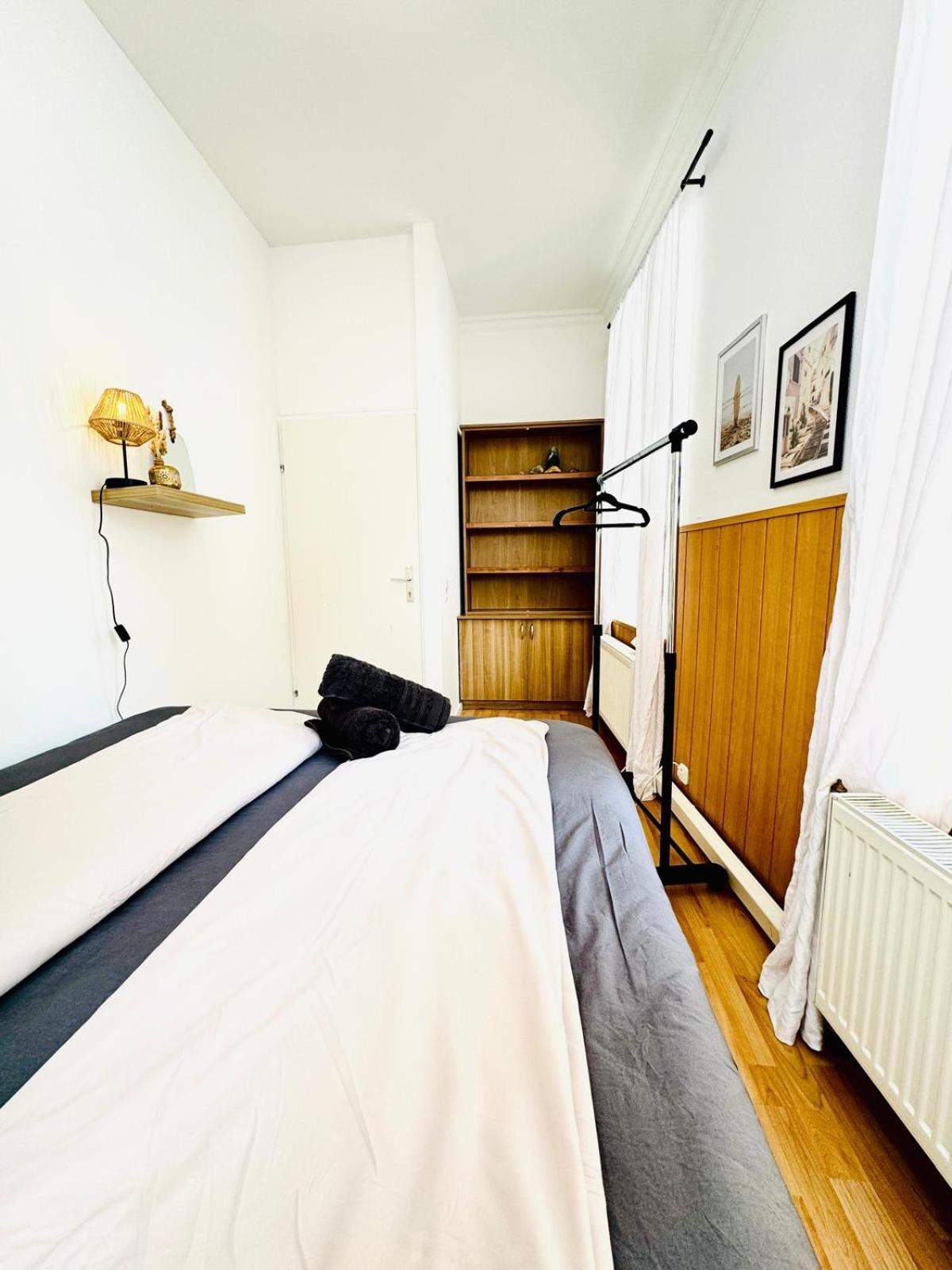 Comfy Rooms In A Shared Apt, 8Min To Rathausplatz Bécs Kültér fotó